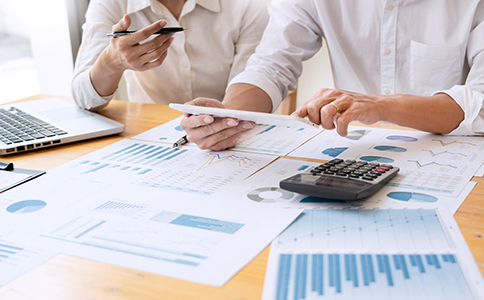 代賬公司收費標準是多少？