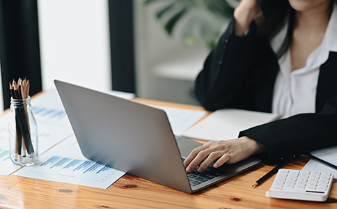 注冊餐飲公司需要什么條件？